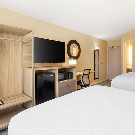 Best Western Glenview - Chicagoland Inn And Suites מראה חיצוני תמונה