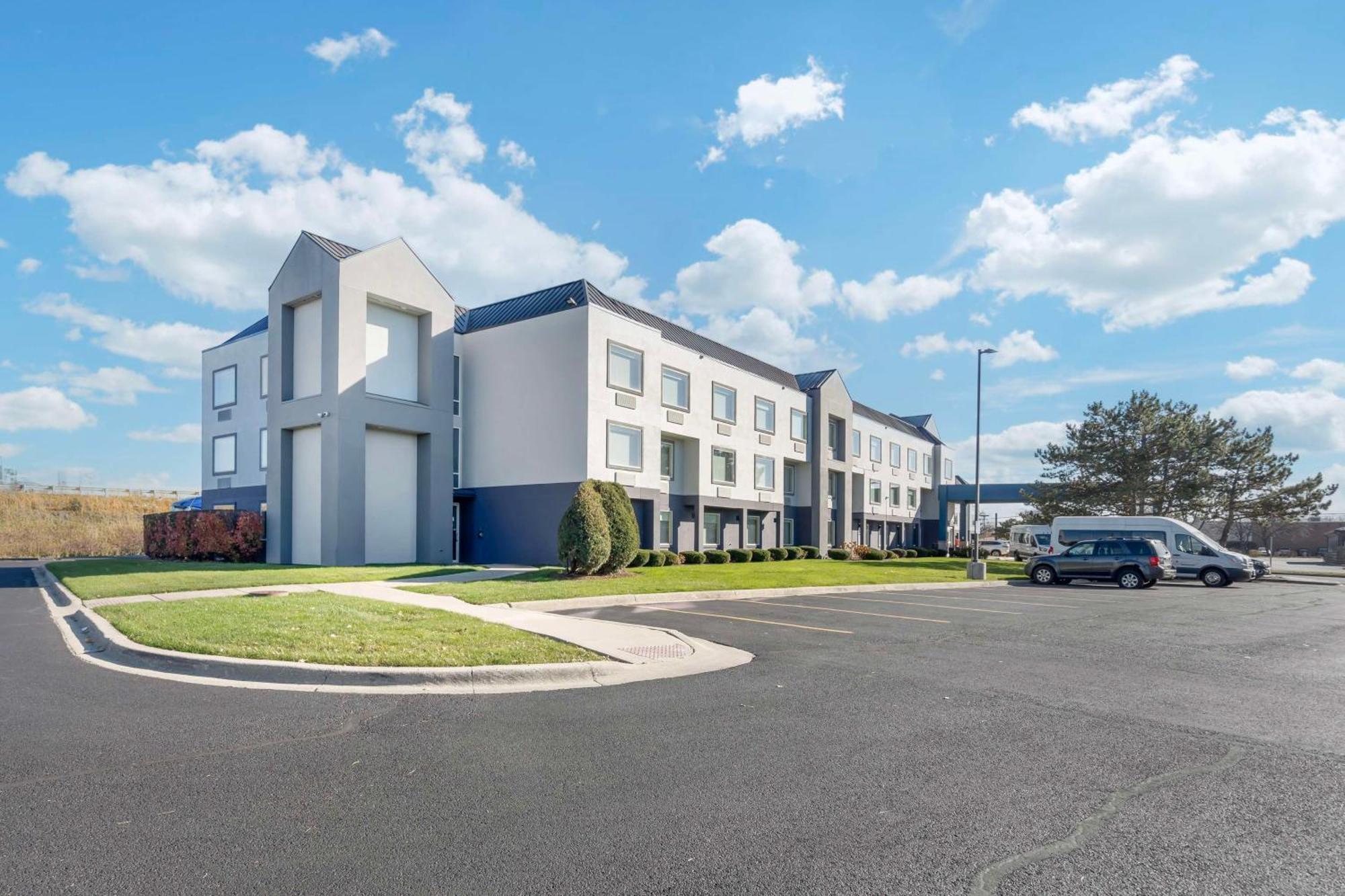 Best Western Glenview - Chicagoland Inn And Suites מראה חיצוני תמונה