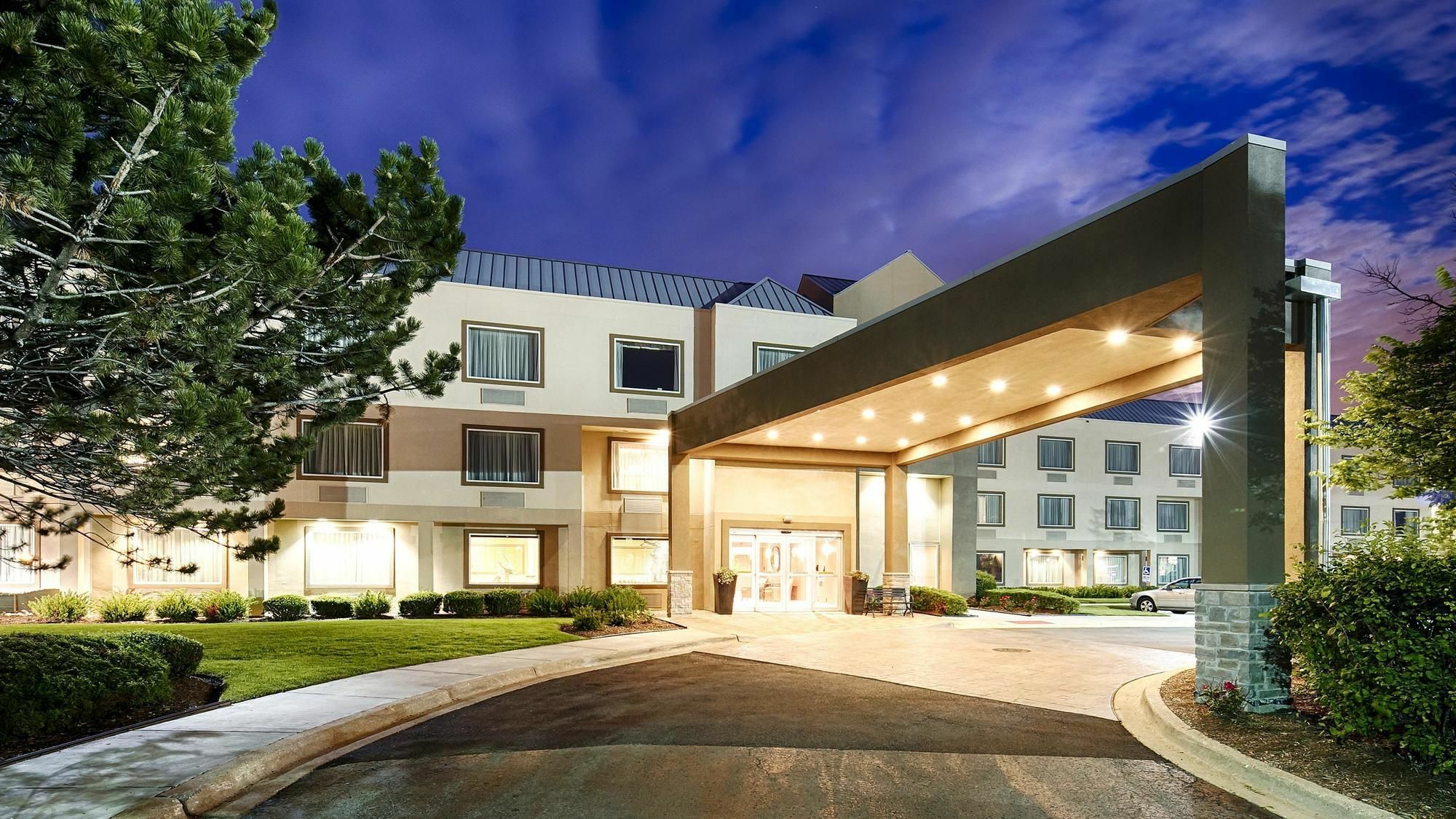 Best Western Glenview - Chicagoland Inn And Suites מראה חיצוני תמונה